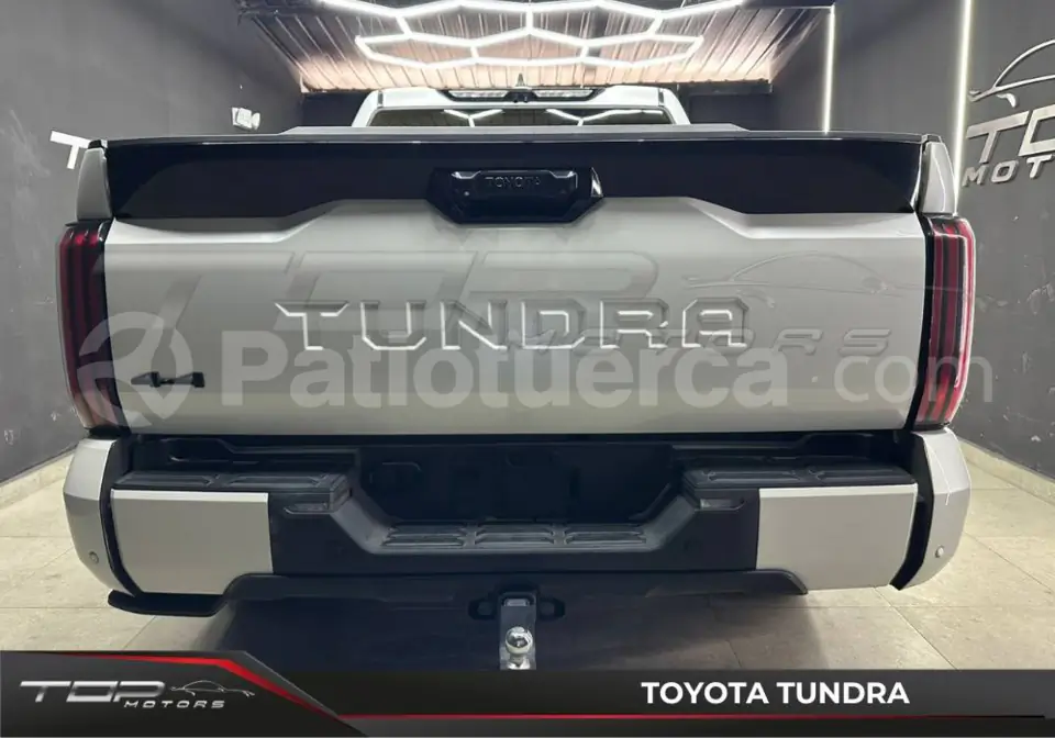 Foto 5 de Toyota Tundra Platinum