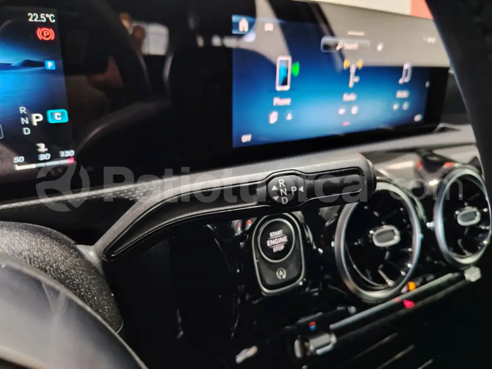 Foto 13 de Mercedes Benz A 200 PROGRESSIVE SPORT