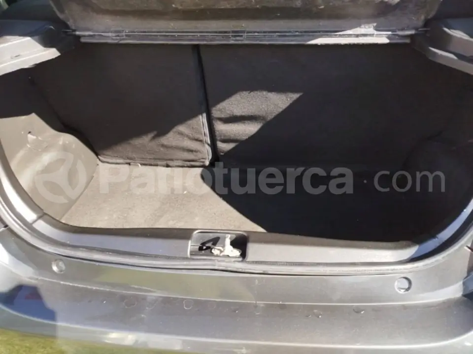 Foto 9 de Chevrolet Spark GT