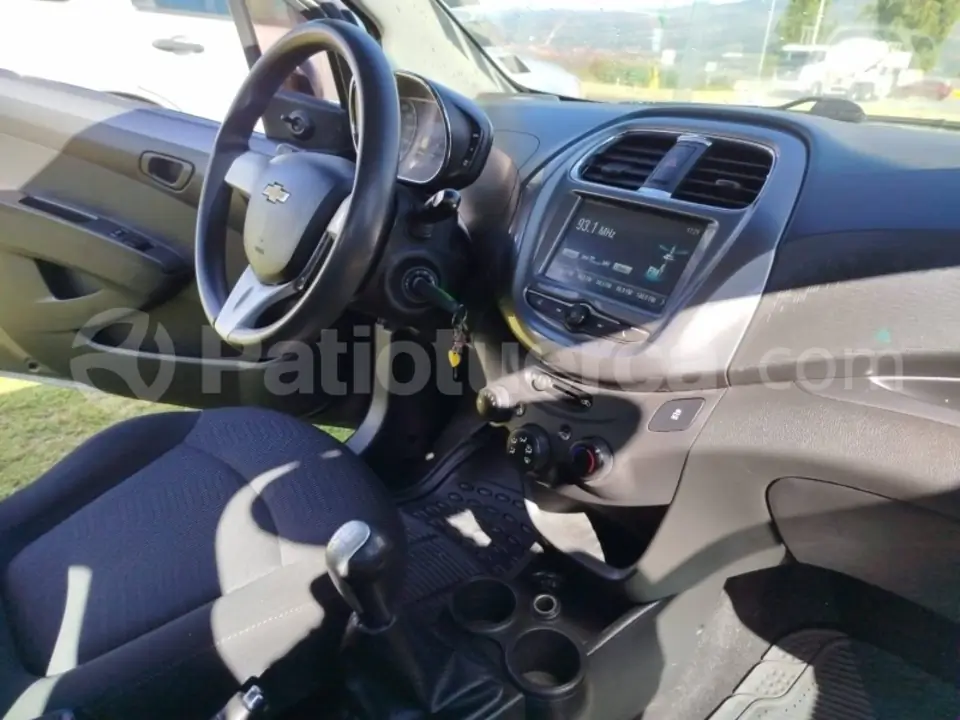 Foto 10 de Chevrolet Spark GT