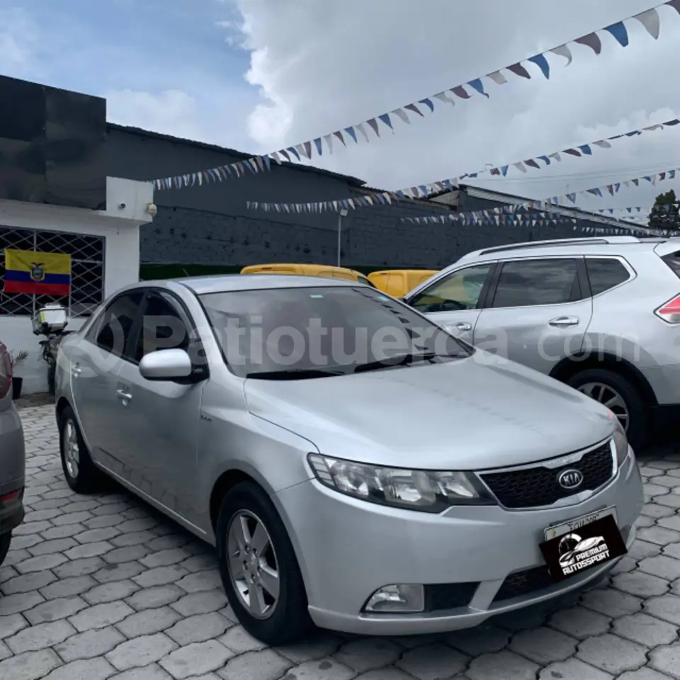 Foto 5 de Kia Cerato