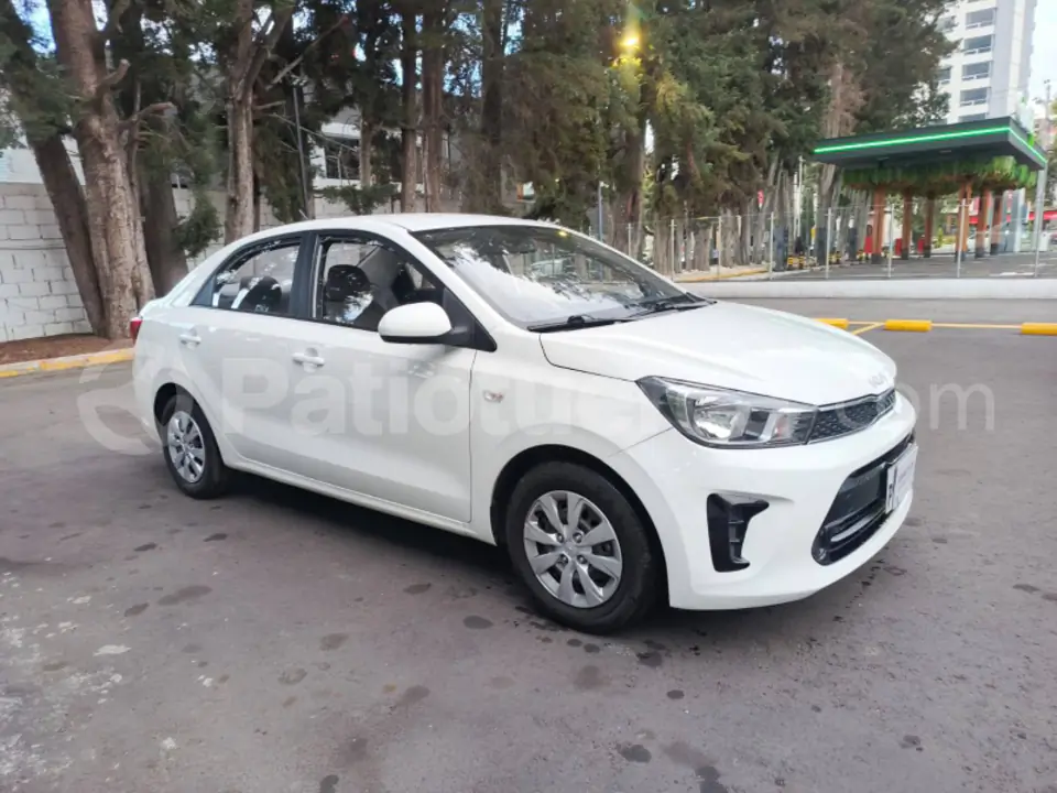 Foto 3 de Kia Soluto