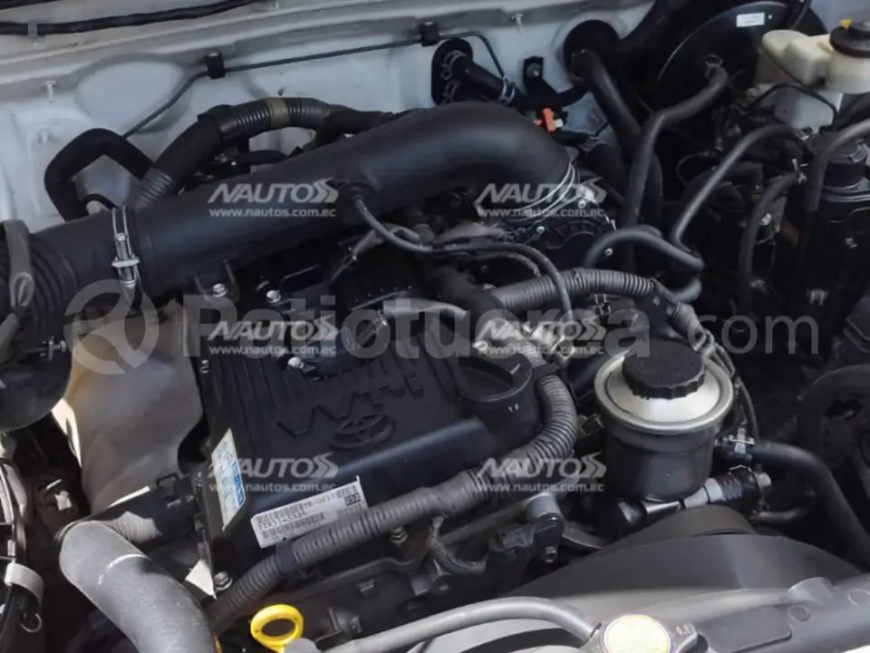 Foto 9 de Toyota Fortuner 2.7