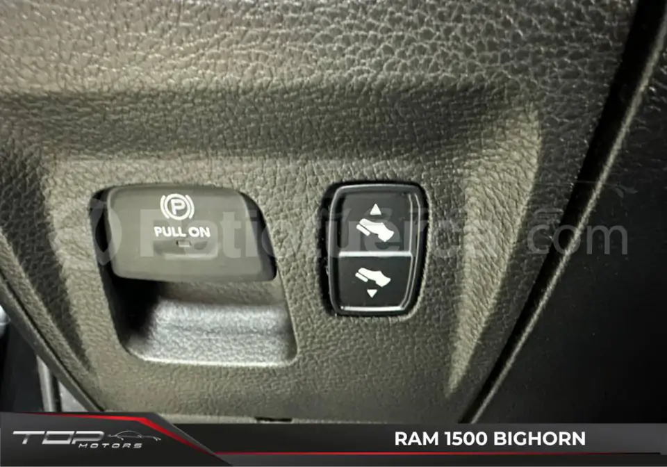 Foto 23 de Dodge RAM 1500