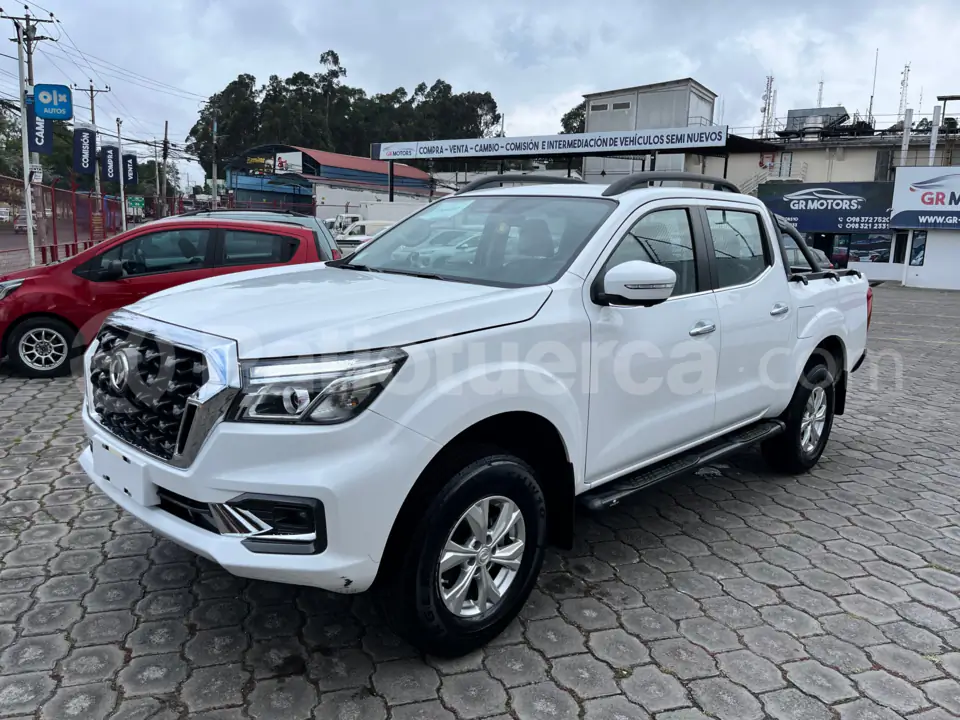Foto 1 de DongFeng NEW RICH 6 4X2 GASOLINA