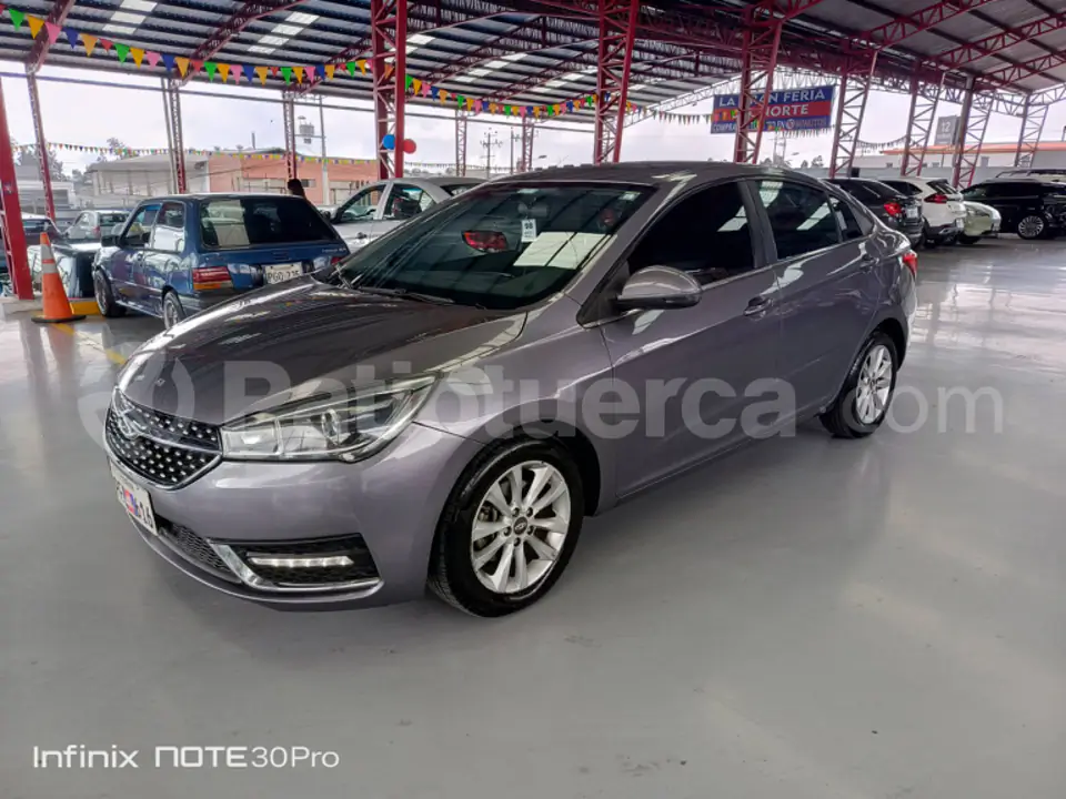 Foto 4 de Chery ARRIZO 5 LUXURY
