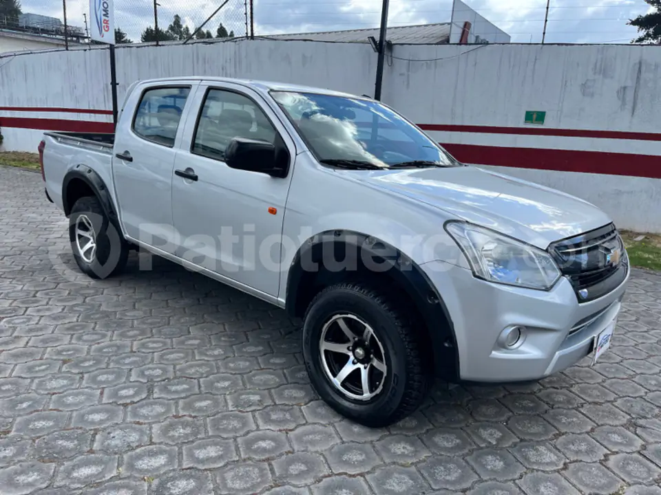 Foto 3 de Chevrolet D-MAX CRDI 2.5 CD 4X2 TM DIESEL