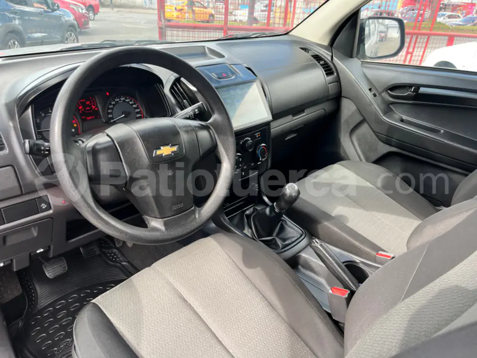 Foto 6 de Chevrolet D-MAX CRDI 2.5 CD 4X2 TM DIESEL
