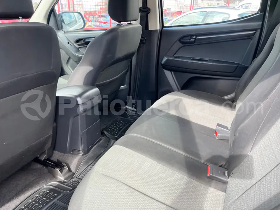 Foto 7 de Chevrolet D-MAX CRDI 2.5 CD 4X2 TM DIESEL