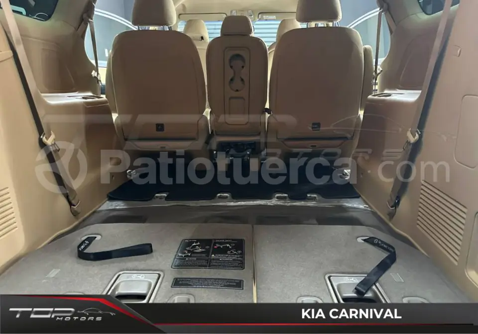 Foto 25 de Kia Grand Carnival