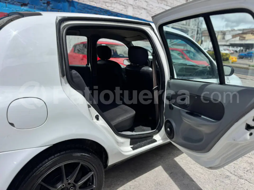 Foto 11 de Renault Clio