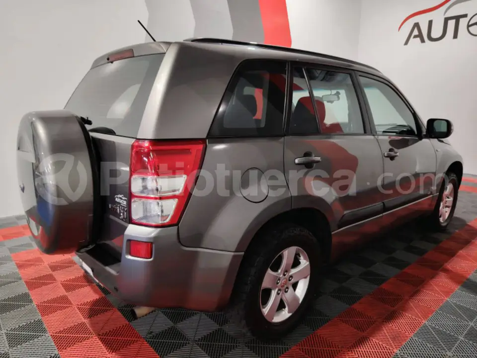 Foto 22 de Suzuki Grand Vitara SZ 2.4