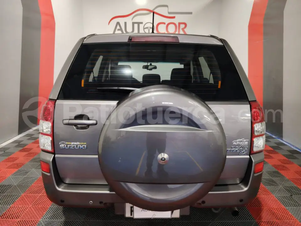 Foto 23 de Suzuki Grand Vitara SZ 2.4