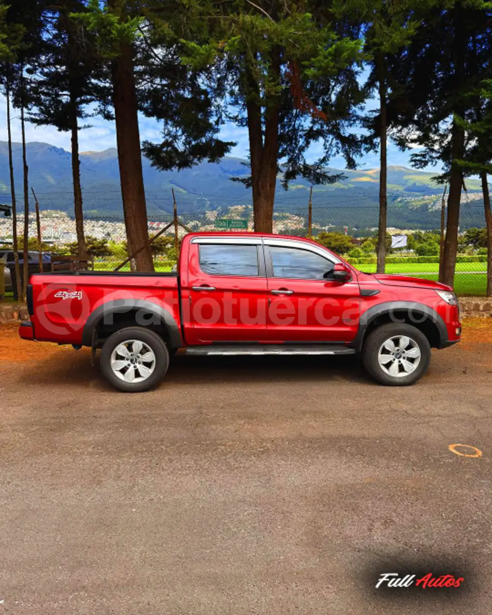 Foto 3 de JAC T8 LUXURY