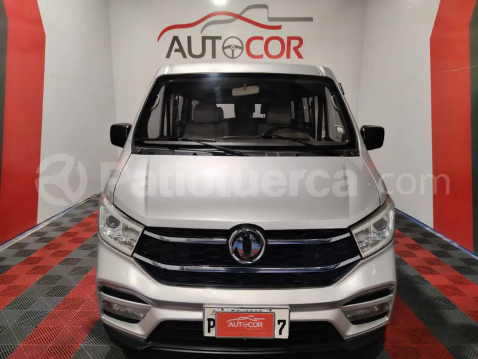 Foto 2 de DongFeng MINIVAN