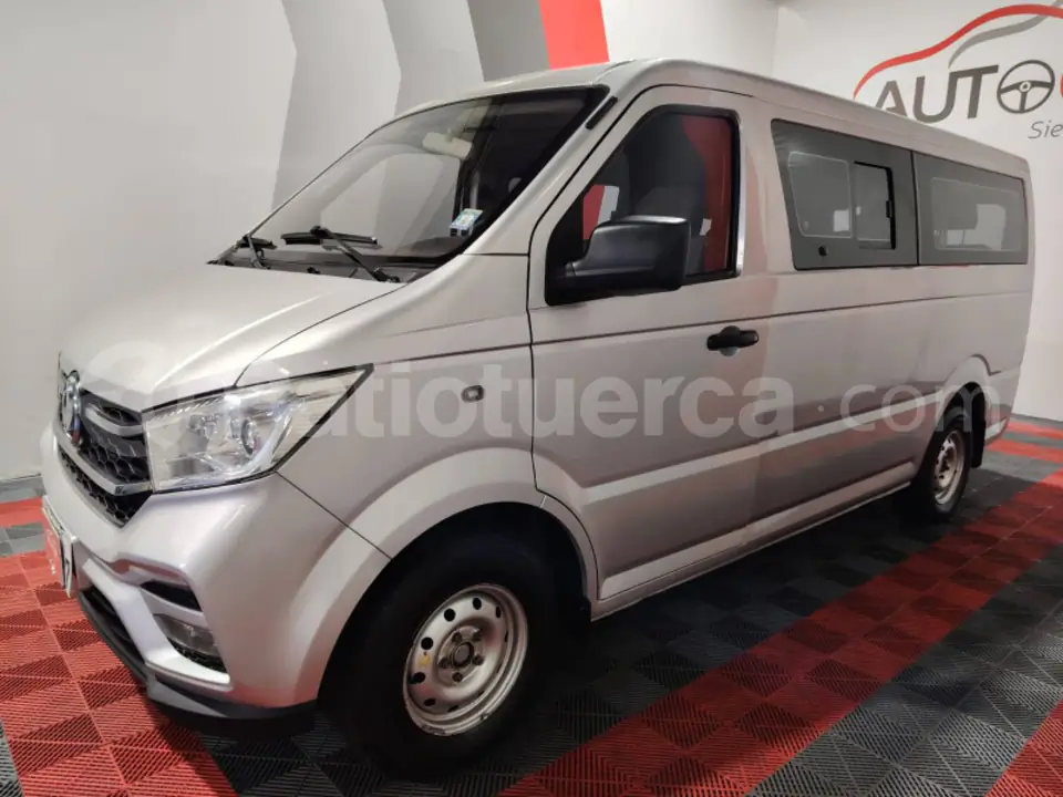 Foto 3 de DongFeng MINIVAN