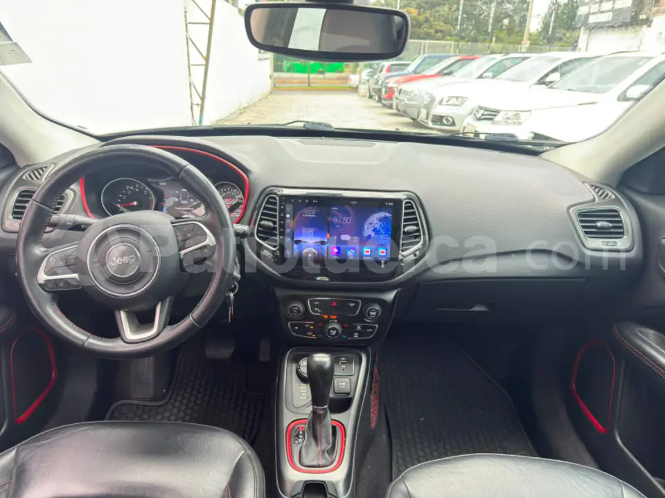 Foto 3 de Jeep Compass Trailhawk