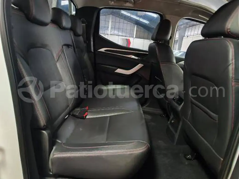 Foto 10 de Chevrolet D-MAX PREMIER