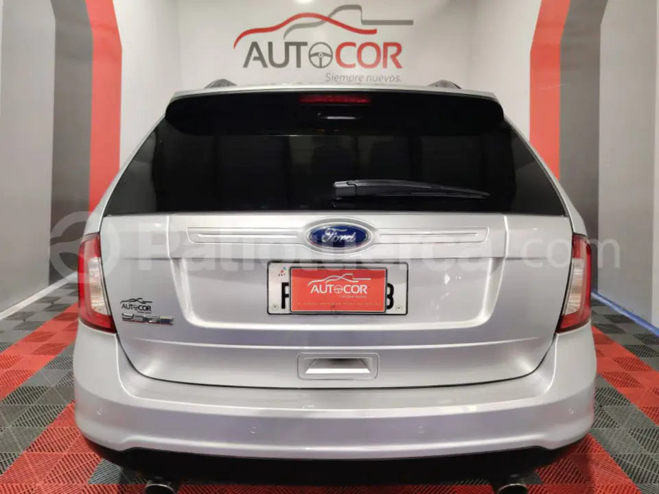 Foto 9 de Ford Edge SE