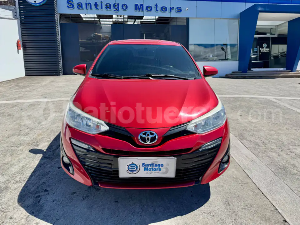 Foto 3 de Toyota Yaris HB