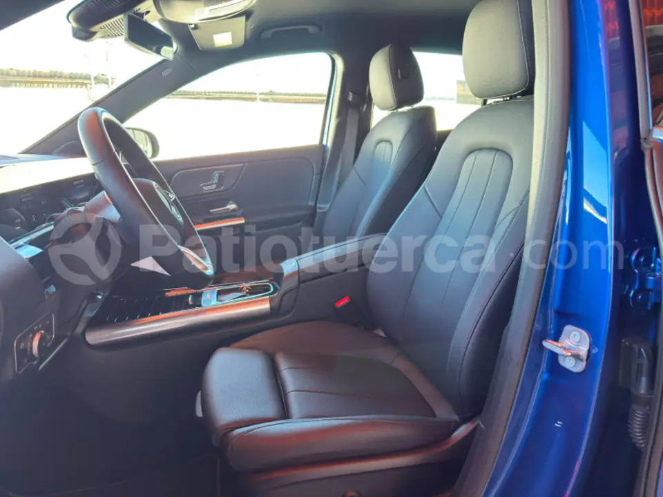 Foto 8 de Mercedes Benz GLA 250