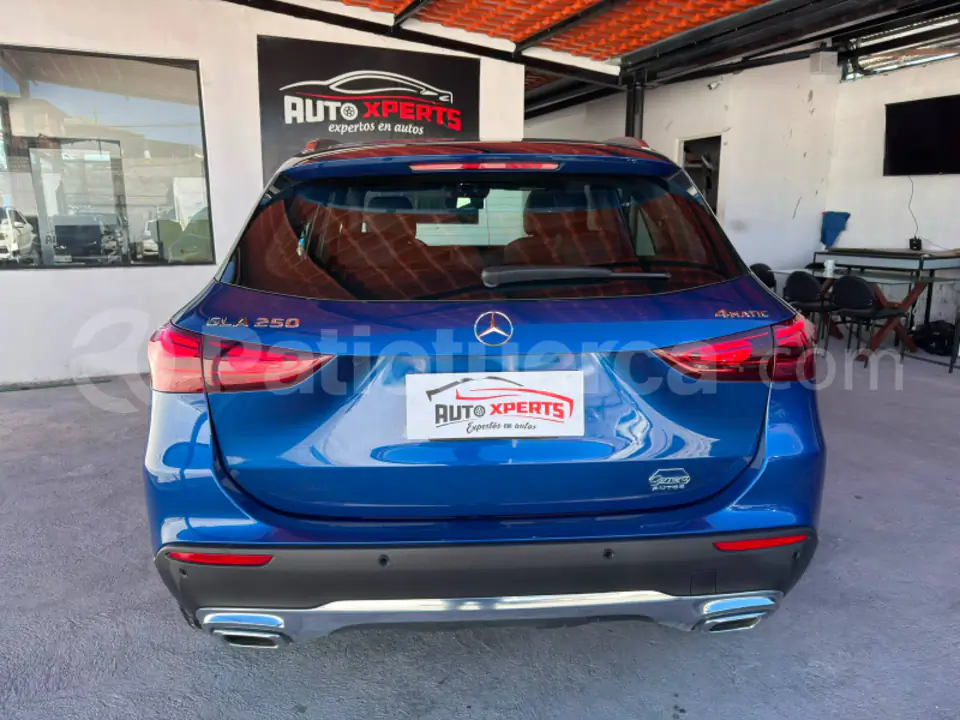 Foto 13 de Mercedes Benz GLA 250