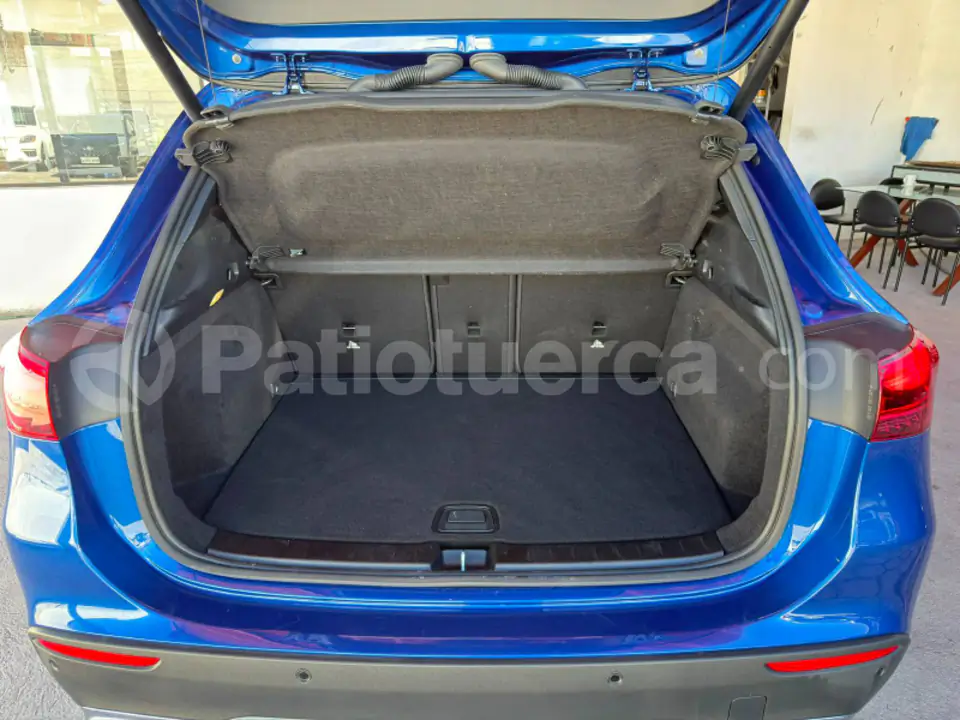 Foto 14 de Mercedes Benz GLA 250