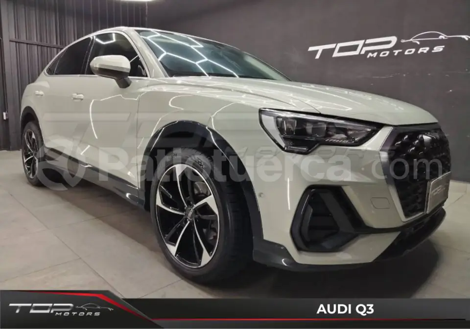 Foto 1 de Audi Q3 SPORTBACK