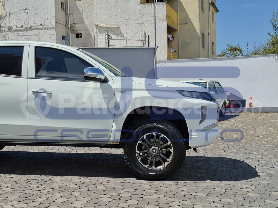 Foto 7 de Mitsubishi L200