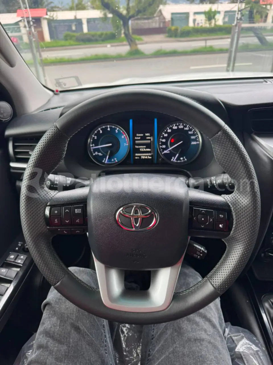 Foto 8 de Toyota New Fortuner