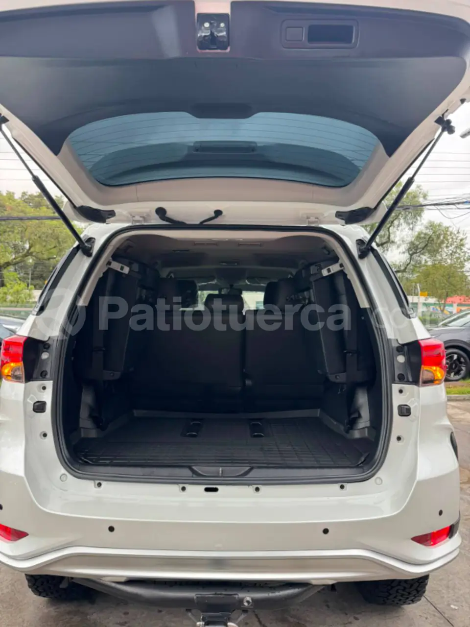 Foto 10 de Toyota New Fortuner