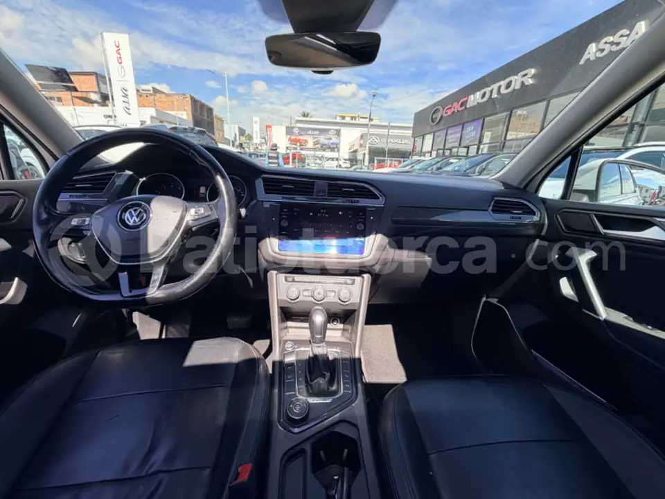 Foto 12 de Volkswagen TIGUAN COMFORTLINE