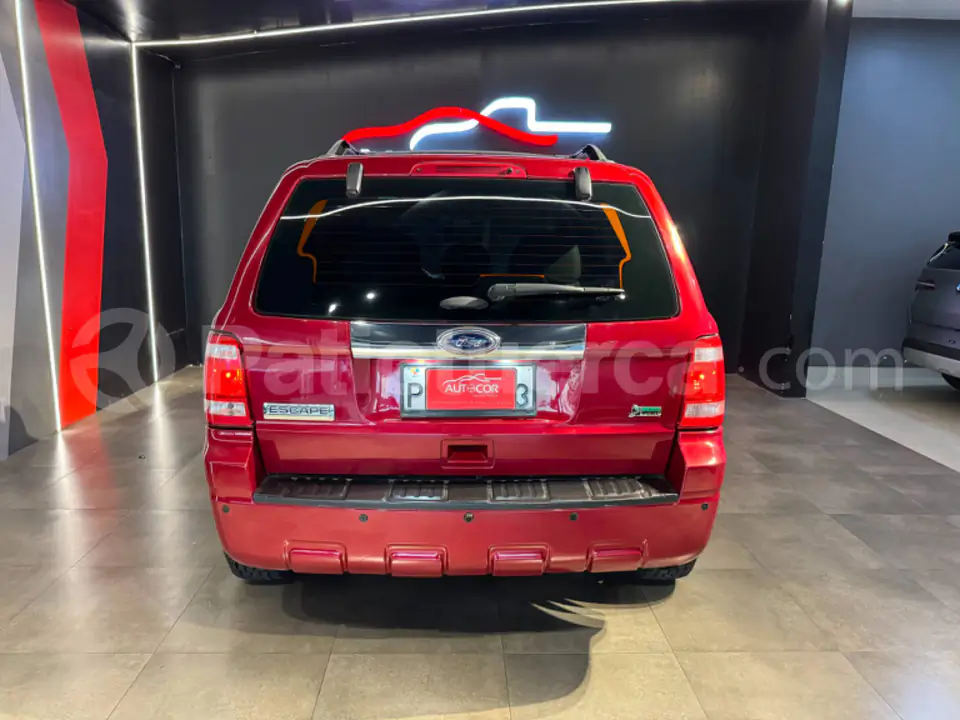 Foto 9 de Ford ESCAPE XLS
