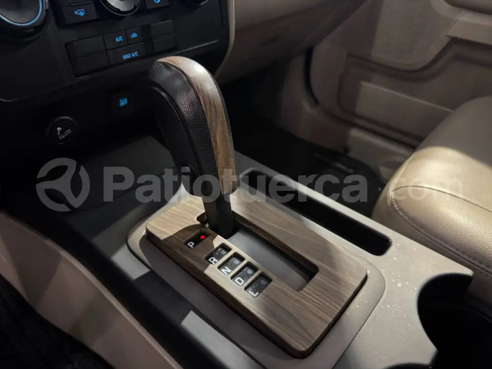 Foto 13 de Ford ESCAPE XLS