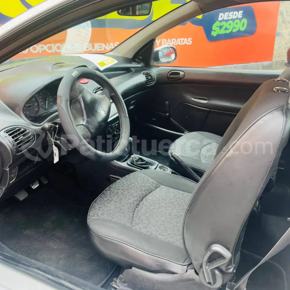 Foto 6 de Peugeot Berlina 206 XRC BASE