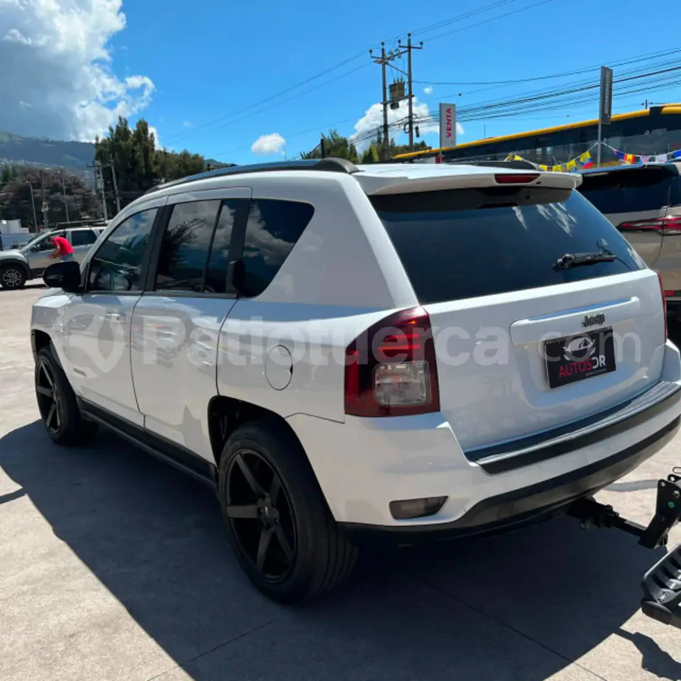Foto 5 de Jeep Compass Sport