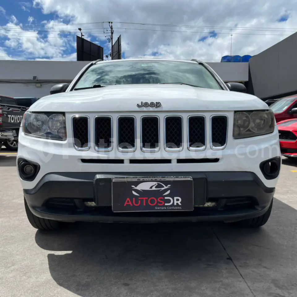 Foto 14 de Jeep Compass Sport