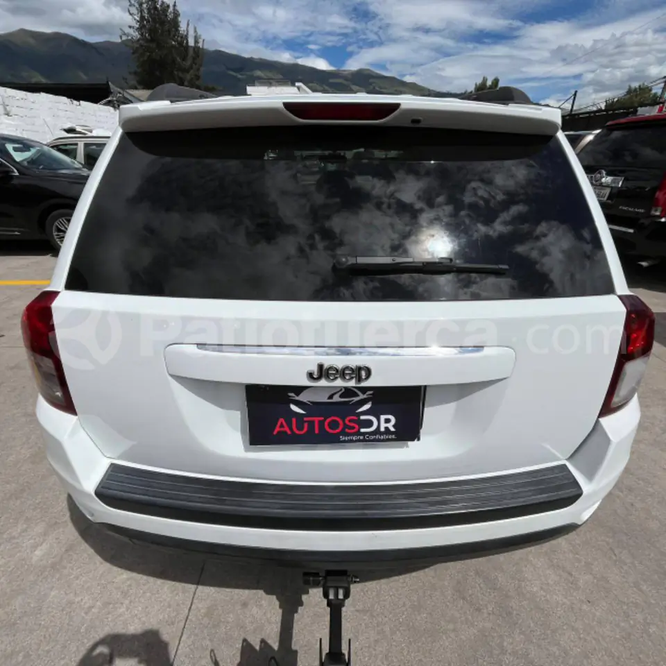 Foto 17 de Jeep Compass Sport
