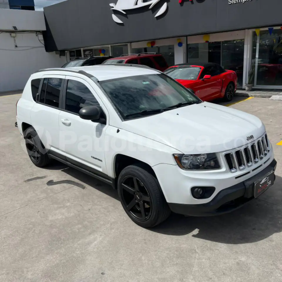 Foto 20 de Jeep Compass Sport