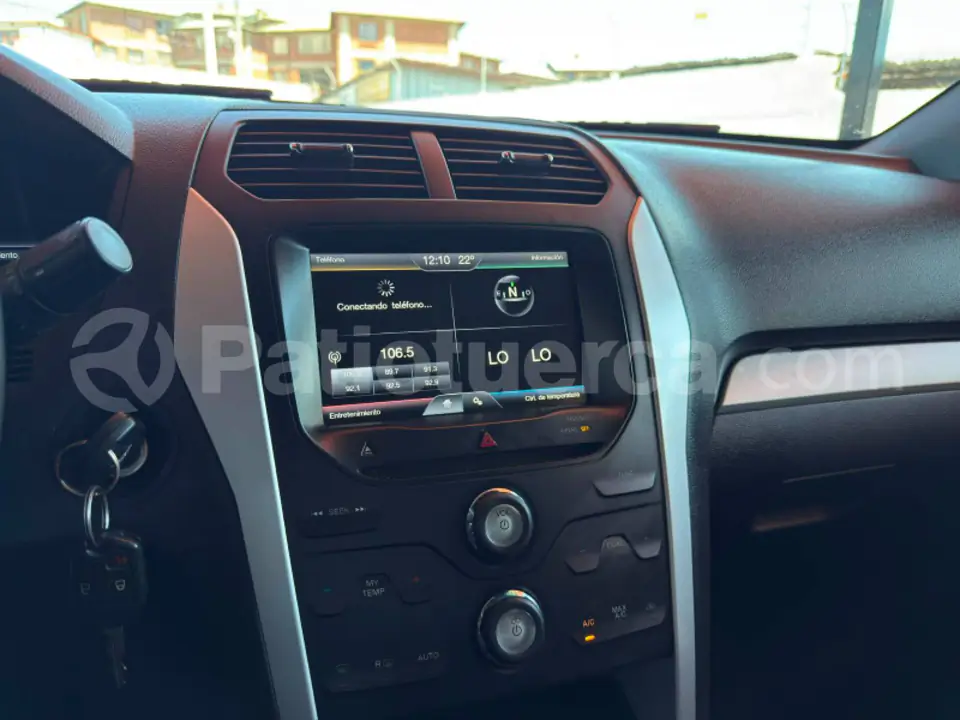 Foto 4 de Ford Explorer 5P