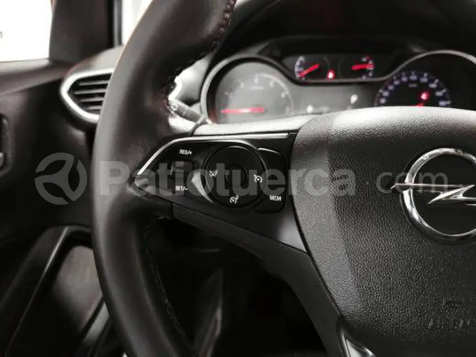 Foto 14 de Opel Crossl x innov