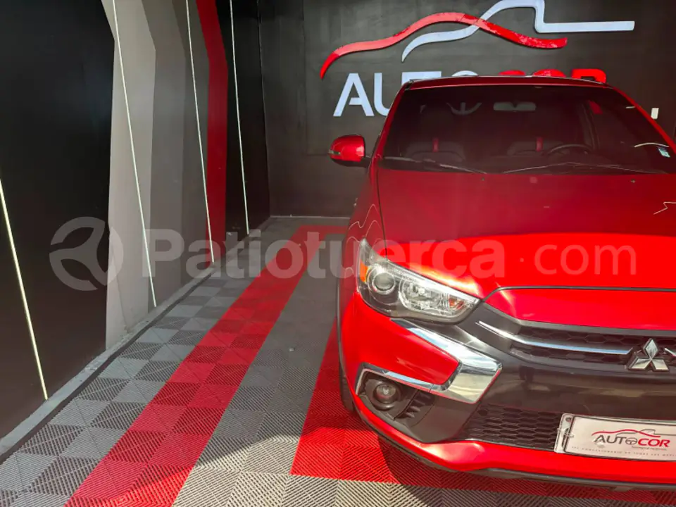 Foto 2 de Mitsubishi Outlander Sport
