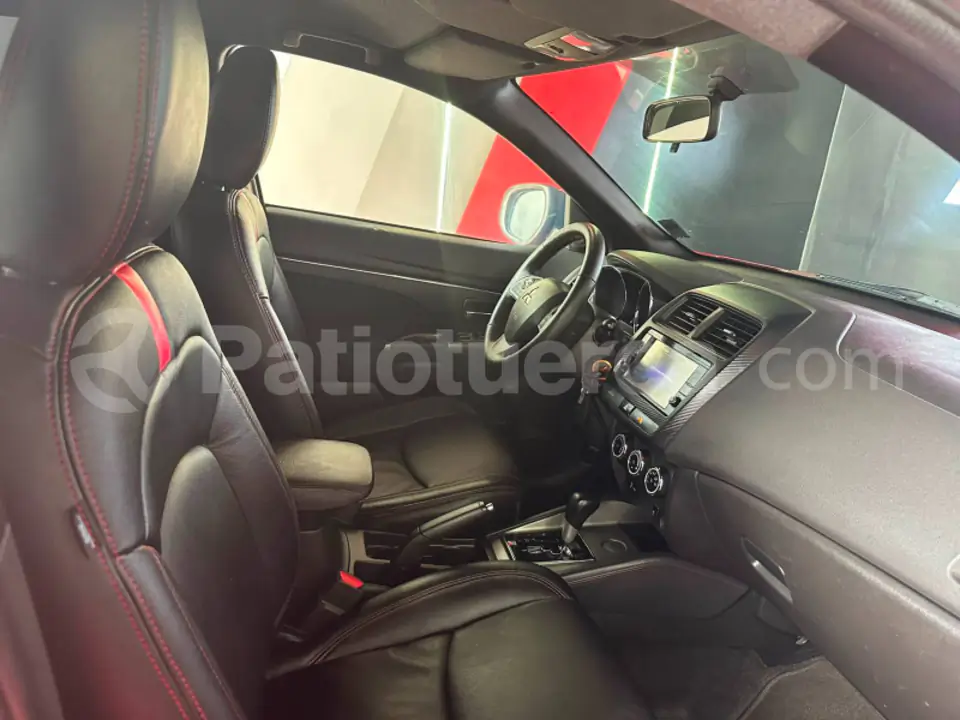 Foto 18 de Mitsubishi Outlander Sport