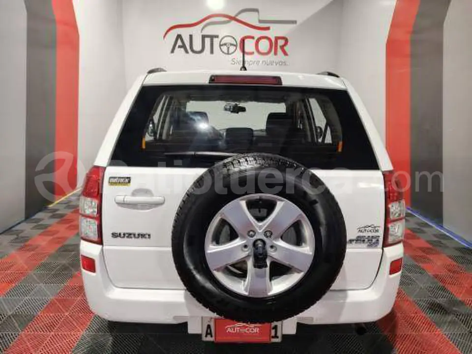 Foto 5 de Suzuki Grand Vitara SZ