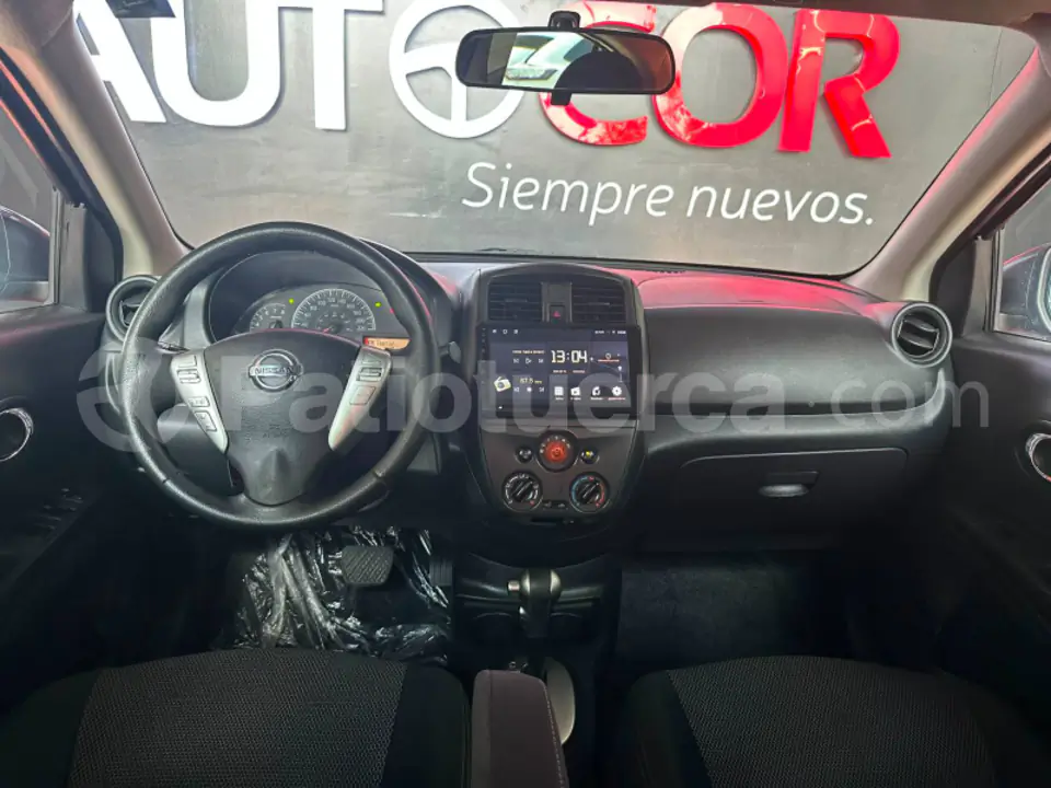 Foto 16 de Nissan Versa