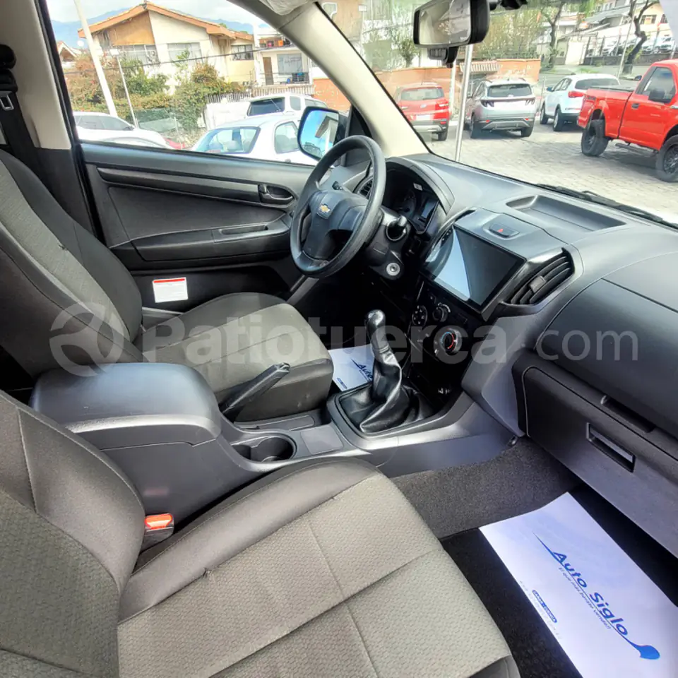 Foto 12 de Chevrolet D MAX CRDI FULL 2.5.