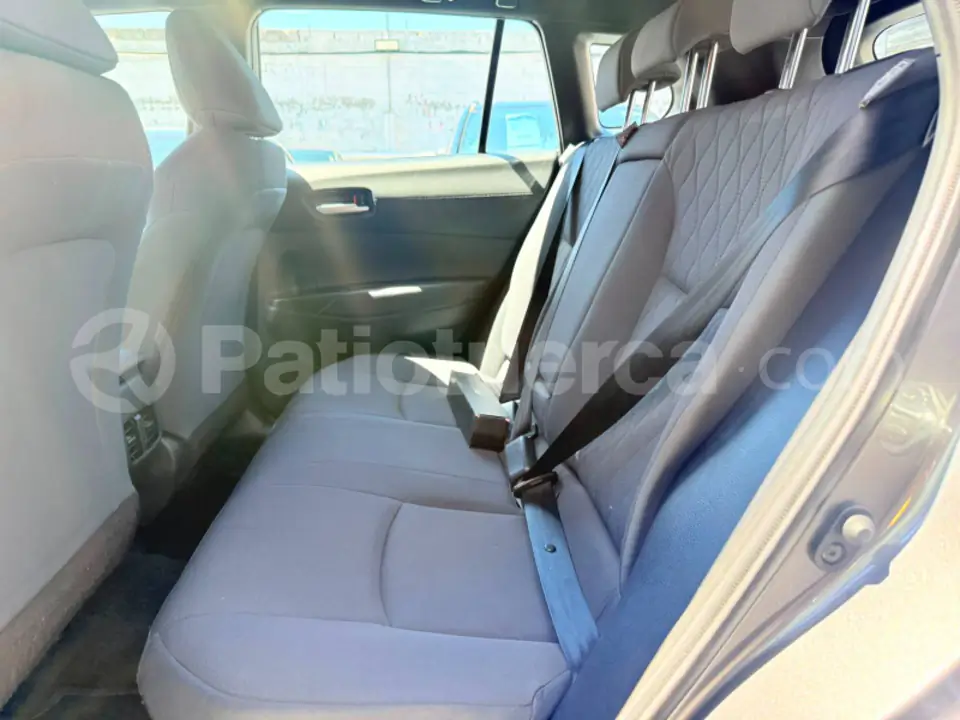 Foto 9 de Toyota Corolla Cross Mid