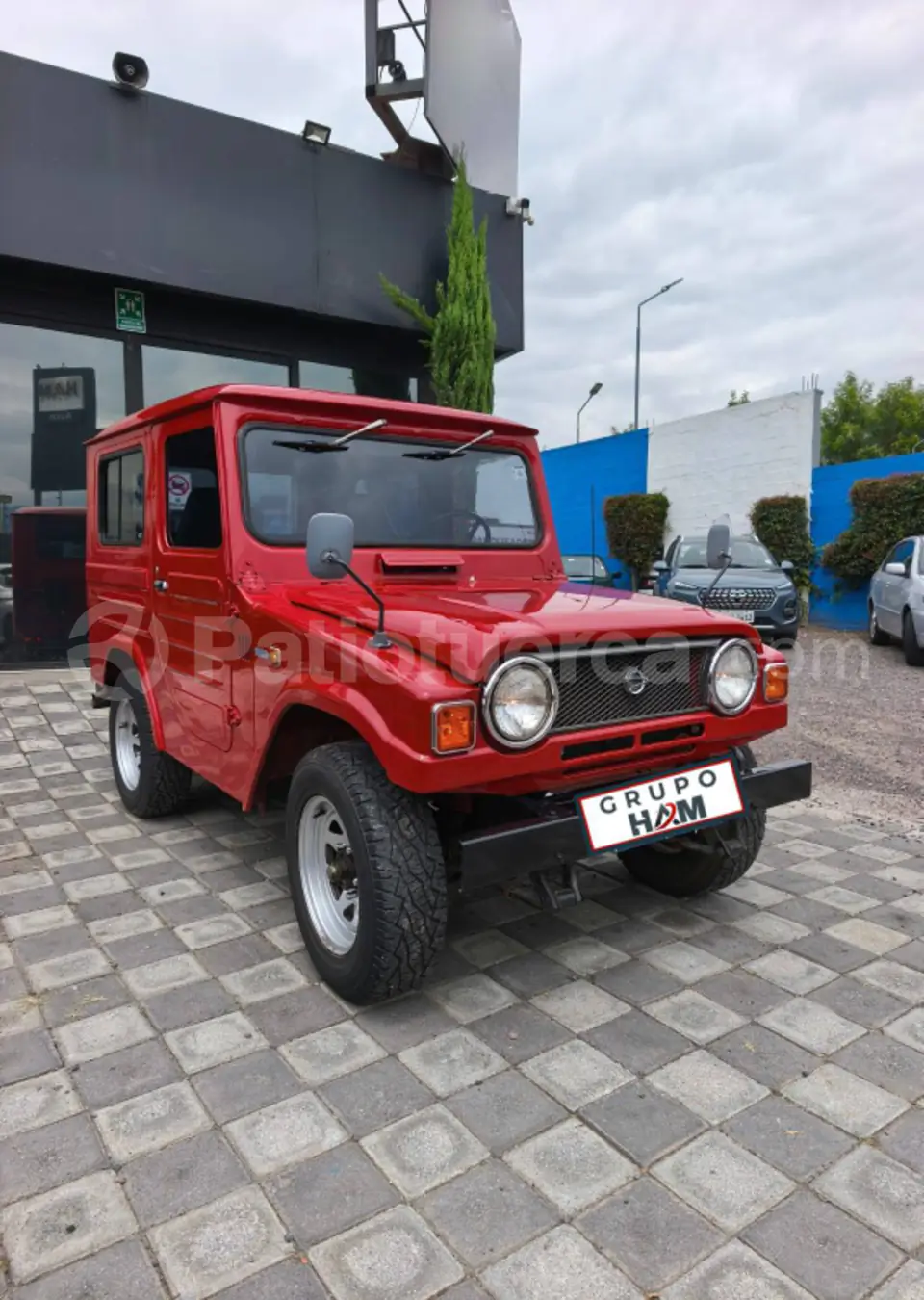Foto 1 de Daihatsu LF 20 V