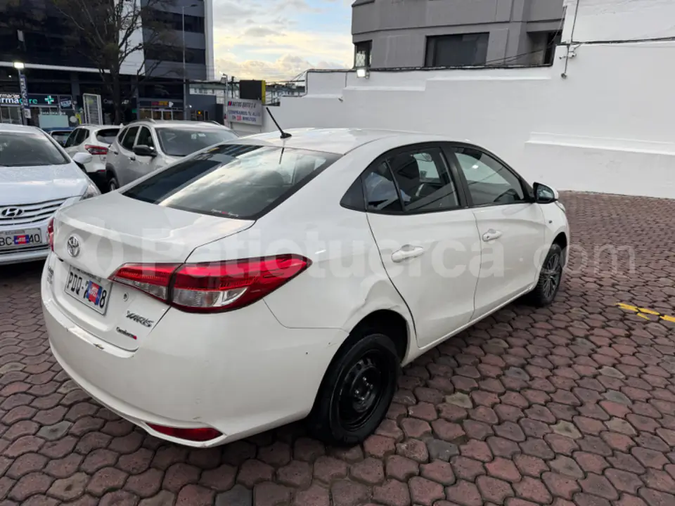 Foto 5 de Toyota Yaris