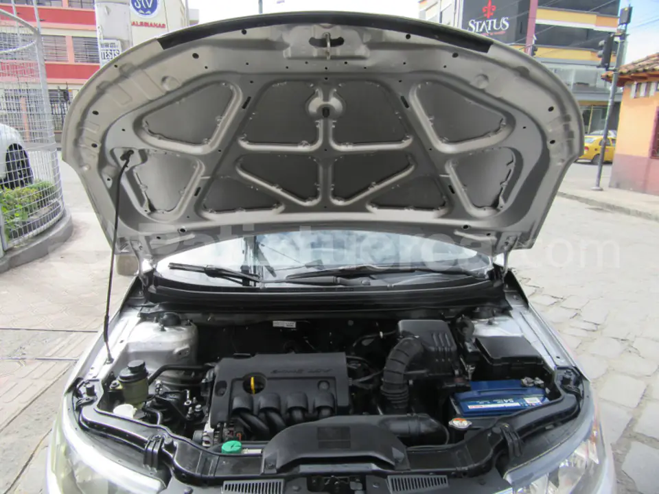 Foto 7 de Kia Cerato Forte